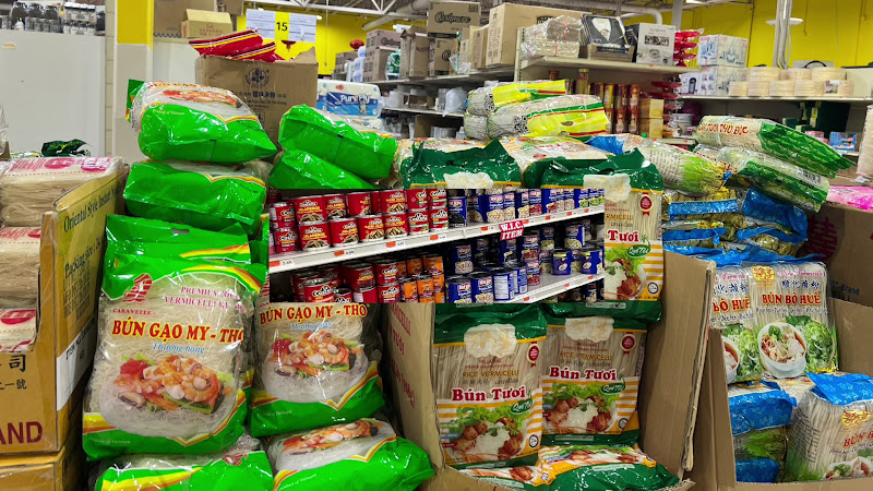 Asian Market 3