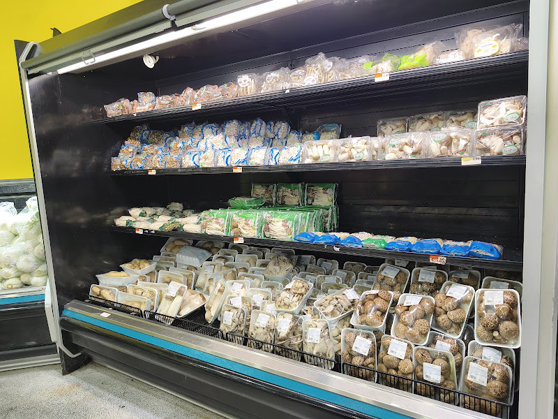 Asian Market 4