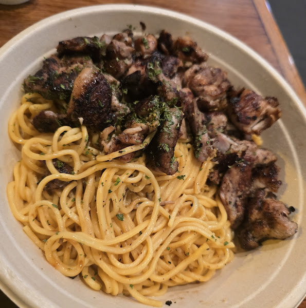 Nguyen's Kitchen 4