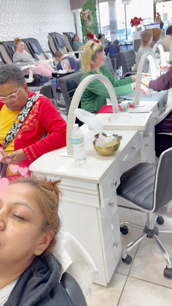 T Nails ( Lashes _ brows) Nail salon Johnston Rd Charlotte NC 2
