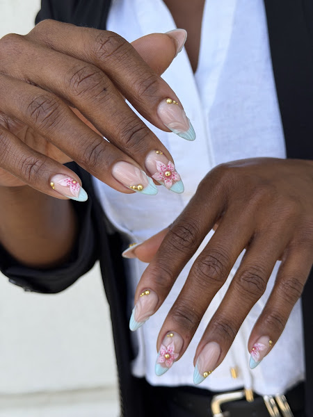MONÉ NAIL ART STUDIO 5
