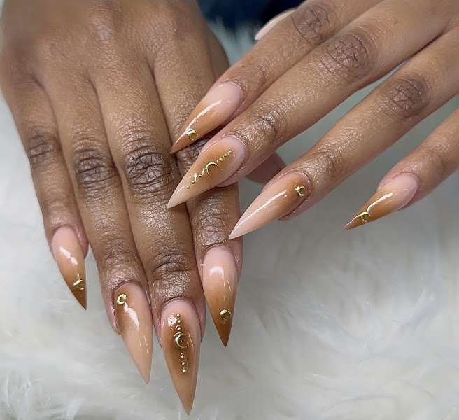 Glo Nail Lounge 4