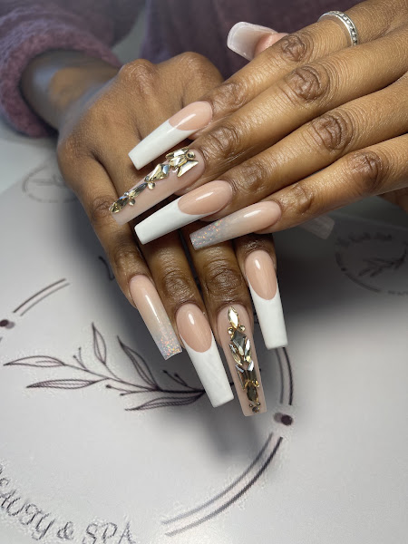 Vi Nails 2