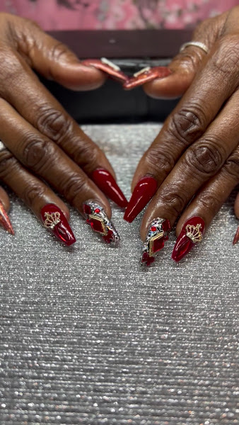 QueenDeeDesigns Men's Hair&Nails 3