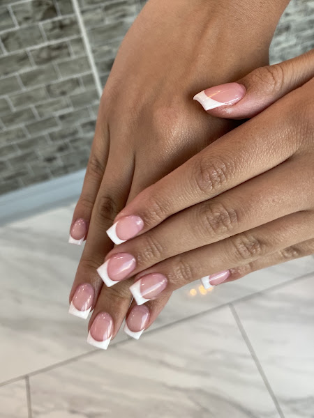 NAILS LOUNGE 4014 Connection Point BLVD