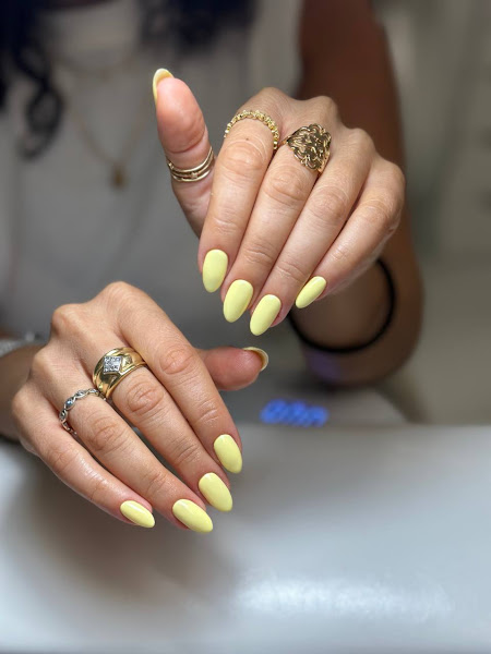 Cretu Nail Spa & Bar (Russian Manicure) 4