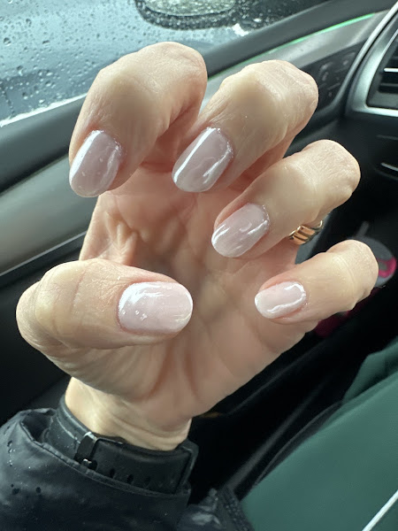 V Refine Nails 2