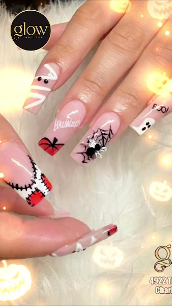 Glow Nail Spa 3