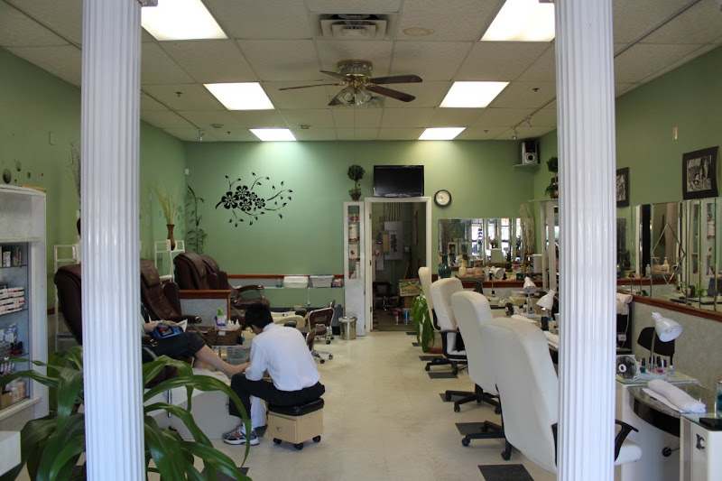 Midtown Nails 4