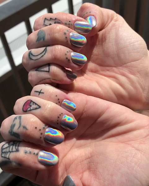 Digits And Spikes Nail Studio 3