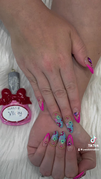Passion Nail Bar - 10% discount with Cash. 3