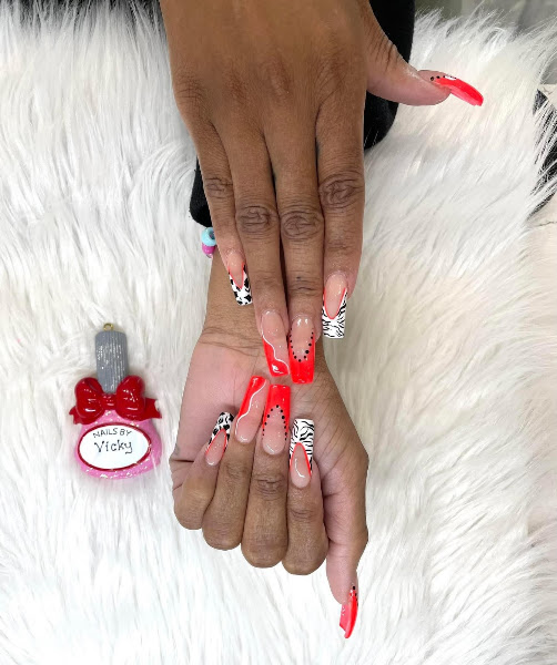 Passion Nail Bar - 10% discount with Cash. 4