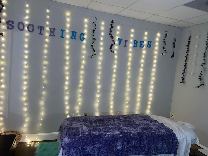 Soothing Vibes Massage 4