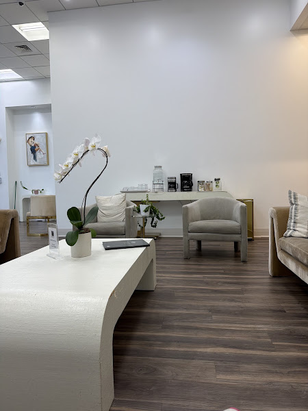 Modern Salon & Spa | Phillips Place 5