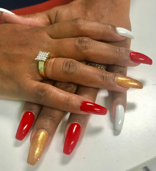 Sassy Nails 1