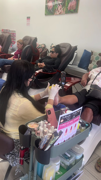 Bellagio nails spa 2