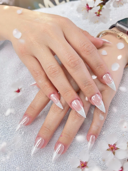 Bellagio nails spa 4