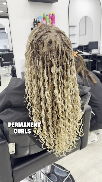 SES.STYLE Hair and Beauty Salon 4