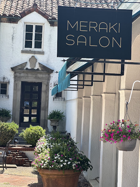 Meraki Luxury Salon 3