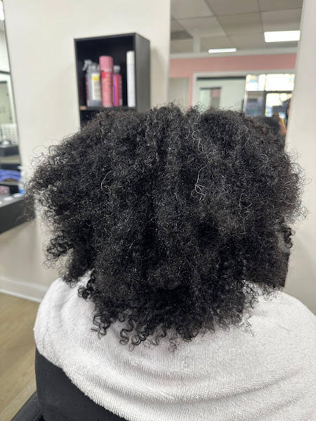 Caribbean Queen Beauty Salon by Angie 5