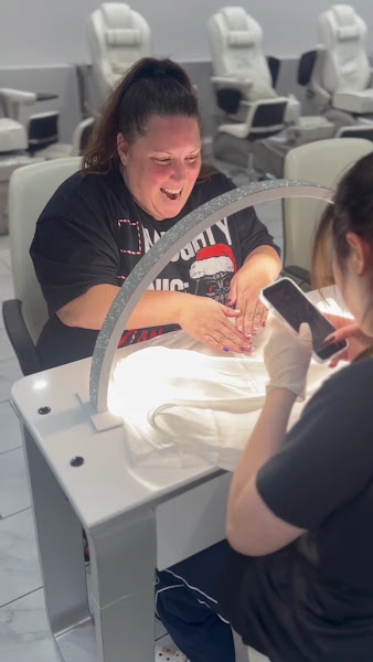 Lumina Nails Lounge 2