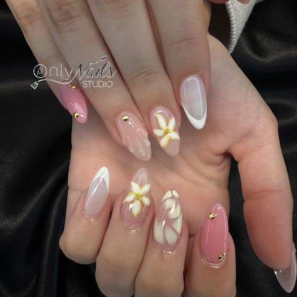 OnlyNails Studio 3