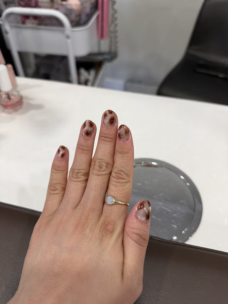 OnlyNails Studio 4