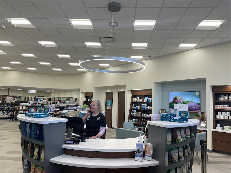 Avant Pharmacy and Wellness Center 5