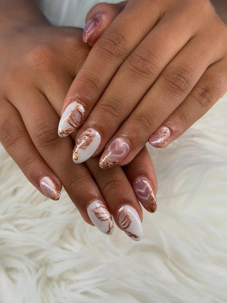 Queen Nails 3