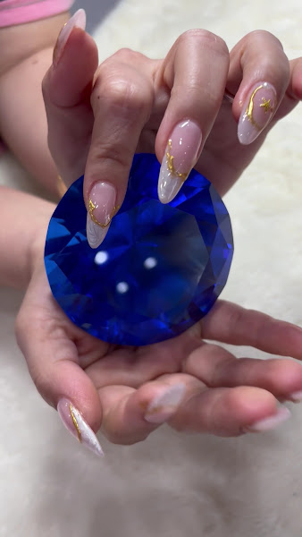 Elegant Nails 2