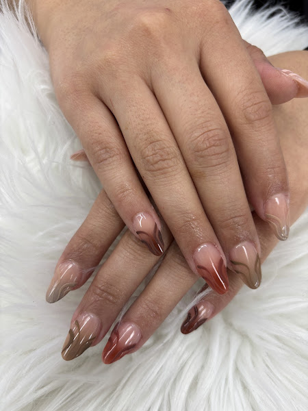 Elegant Nails 4
