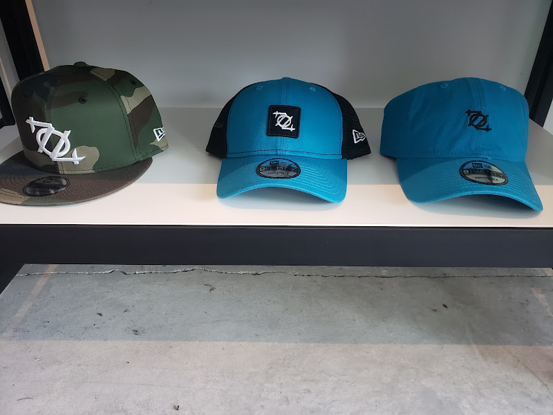 704 Shop 4