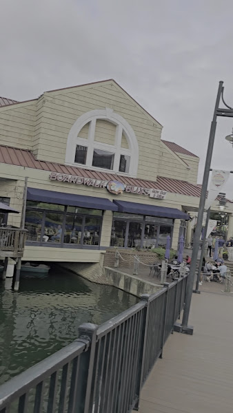 The Shoppes at University Place 3