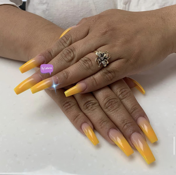 D’Vine Nails Spa 4