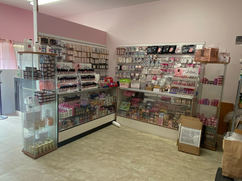 Latinas Nail Studio 2