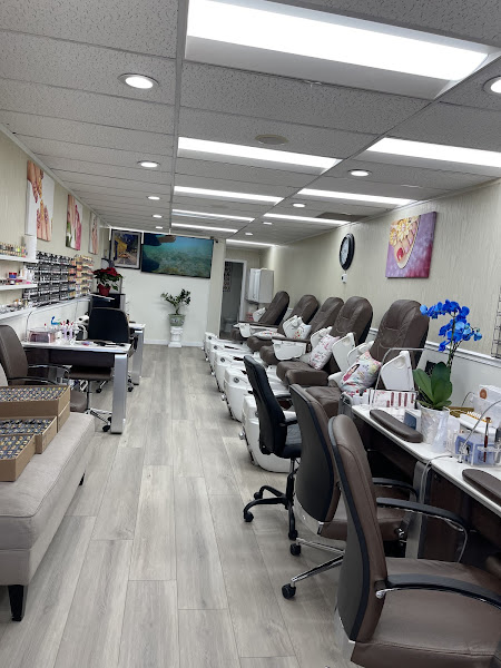 Daisy Nail & Spa 1
