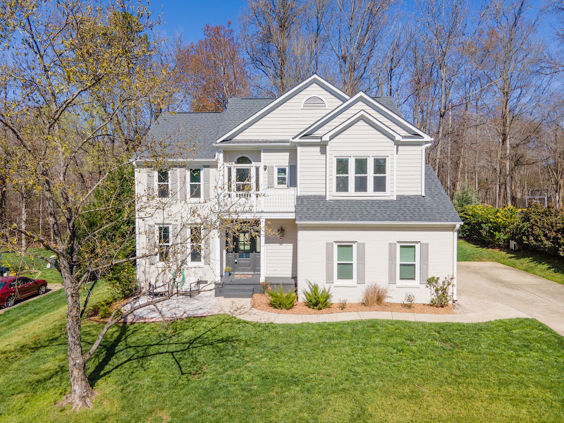 Wojtek Lachowski - YourLKNhouse - brokered by eXp Realty 3