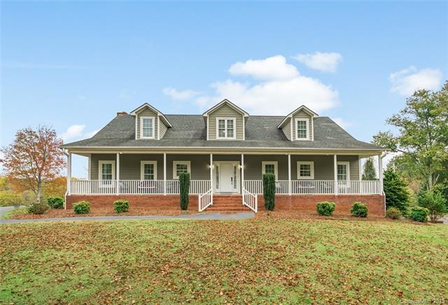 Neetu Singh Realty Group, Serving Charlotte, Lake Norman & Surrounding Areas. Licensed In NC & SC