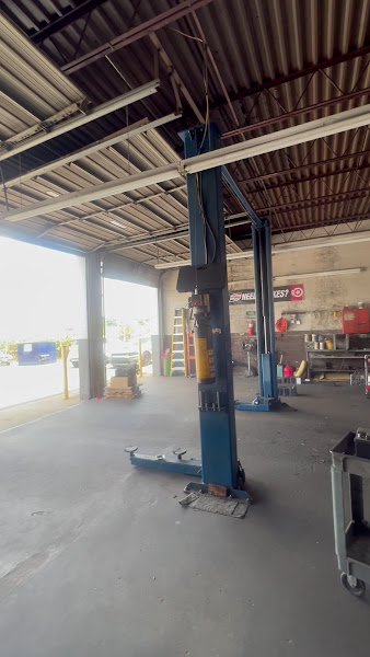 Lawrence's Automotive Service 5