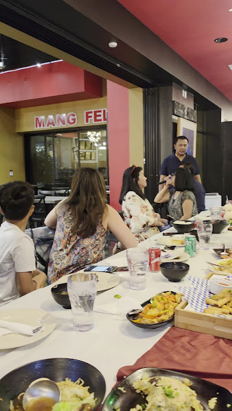 Mang Felix Kitchen Bar and Cafe 3