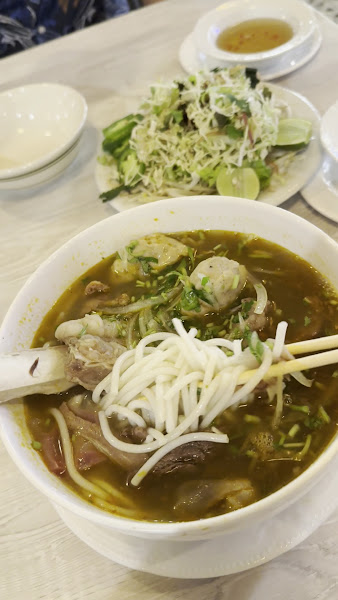 Pho & Beyond 3