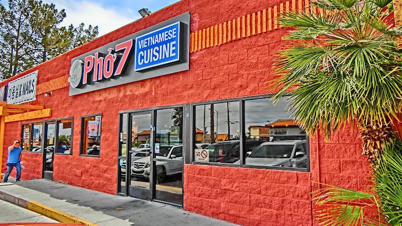 LV PHO 7 2