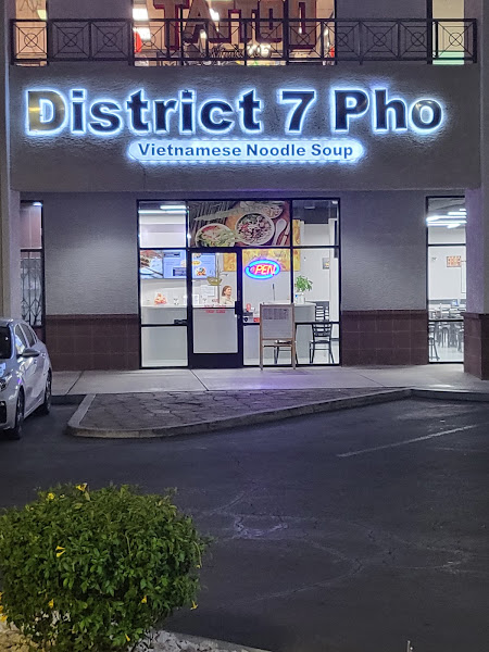 District 7 Pho 2