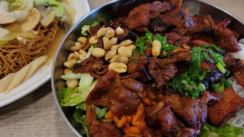 Pho Saigon 8 3