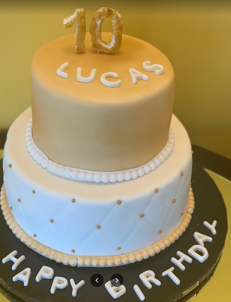 Le Paris French Bakery 5