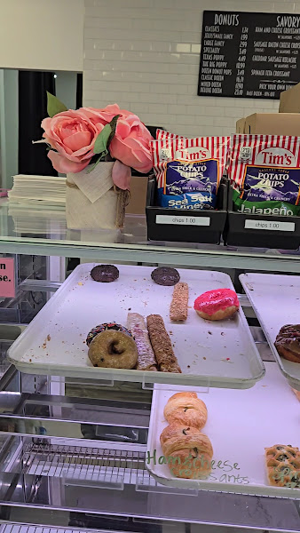 Poppy's Donuts 3