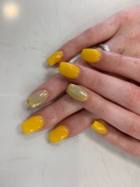 CA Spa Nails 3