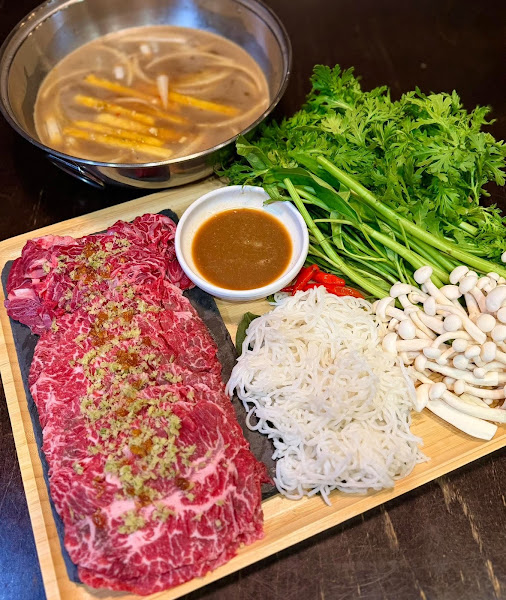 Saigon Street Vietnamese Eatery 5