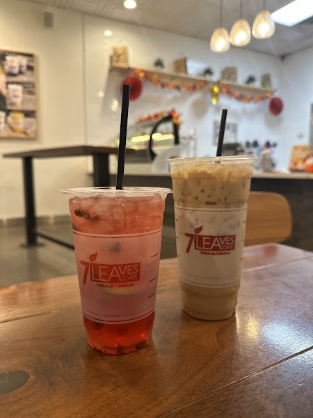 7 Leaves Cafe - Spring Mountain - Las Vegas, NV 5