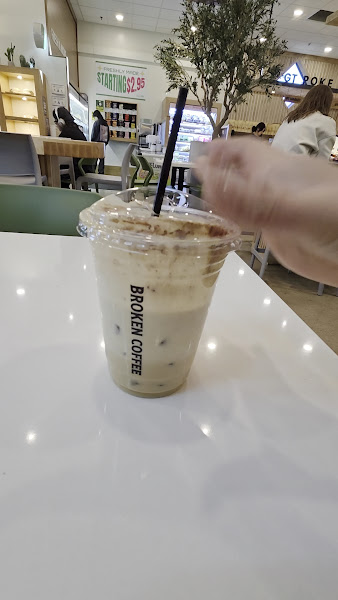 Broken Coffee - Cheongdam Food Hall 3